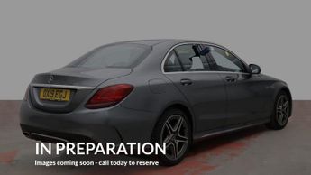 MERCEDES-BENZ C CLASS C220d AMG Line Premium 4dr 9G-Tronic
