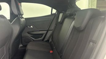 VAUXHALL MOKKA ELECTRIC 50kWh GS Line SUV 5dr Electric Auto (136 ps)