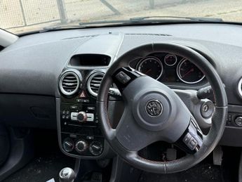 VAUXHALL CORSA 12i 16V 85] SXi 3dr