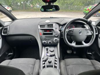 CITROEN DS5 2.0 HDi Hybrid4 Airdream DSign 5dr EGS