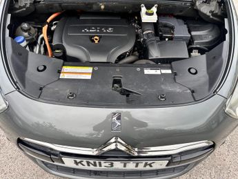 CITROEN DS5 2.0 HDi Hybrid4 Airdream DSign 5dr EGS