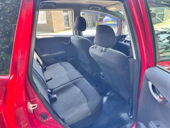 HONDA JAZZ 1.4 i-VTEC ES 5dr i-SHIFT Auto