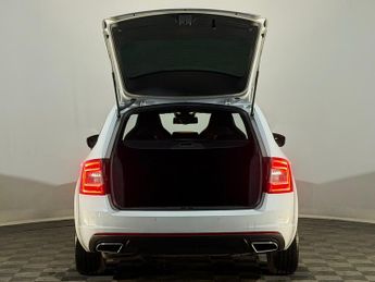 SKODA OCTAVIA 2.0 TDI CR vRS 5dr DSG
