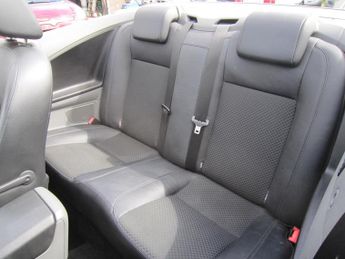 FORD FOCUS CC 2.0 CC-3 2dr New MOT included