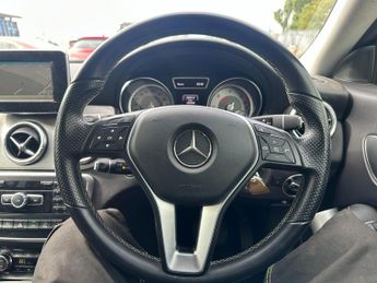 MERCEDES-BENZ CLA CLA 220 CDI Sport 4dr Tip Auto