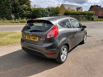 FORD FIESTA 1.25 82 Zetec 3dr