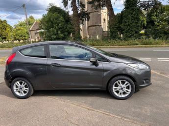 FORD FIESTA 1.25 82 Zetec 3dr