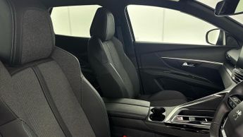 PEUGEOT 3008 1.2 PureTech Allure SUV 5dr Petrol EAT Euro 6 (s/s) (130 ps)