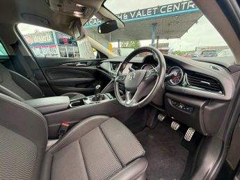 VAUXHALL INSIGNIA 2.0 Turbo D SRi Nav 5dr