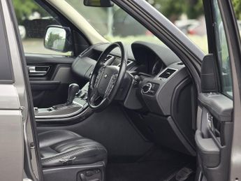 LAND ROVER RANGE ROVER SPORT 3.0 TDV6 HSE 5dr CommandShift