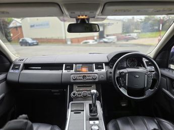 LAND ROVER RANGE ROVER SPORT 3.0 TDV6 HSE 5dr CommandShift