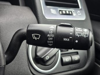 LAND ROVER RANGE ROVER SPORT 3.0 TDV6 HSE 5dr CommandShift