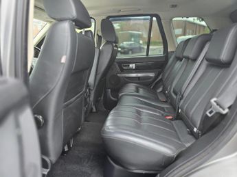 LAND ROVER RANGE ROVER SPORT 3.0 TDV6 HSE 5dr CommandShift