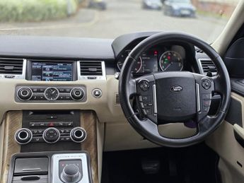 LAND ROVER RANGE ROVER SPORT 3.0 SDV6 HSE 5dr Auto