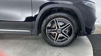 MERCEDES-BENZ EQA EQA 350 66.5kWh AMG Line SUV 5dr Electric Auto 4MATIC (292 ps)
