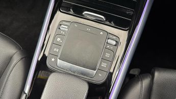 MERCEDES-BENZ EQA EQA 250+ 70.5kWh Sport SUV 5dr Electric Auto (190 ps)