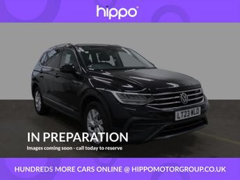 VOLKSWAGEN TIGUAN ALLSPACE 2.0 TDI Life SUV 5dr Diesel DSG Euro 6 (s/s) (150 ps)