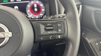 NISSAN QASHQAI 1.5 h e-POWER N-Connecta SUV 5dr Petrol Hybrid Auto Euro 6 (s/s)