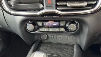 NISSAN JUKE 1.0 DIG-T Tekna SUV 5dr Petrol DCT Auto Euro 6 (s/s) (114 ps)