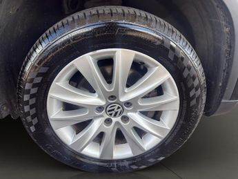 VOLKSWAGEN TIGUAN 2.0 TDi Match 5dr DSG