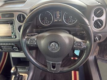 VOLKSWAGEN TIGUAN 2.0 TDi Match 5dr DSG