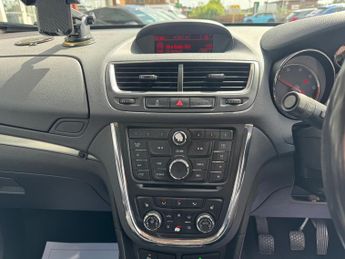 VAUXHALL MOKKA 1.7 CDTi SE 5dr 4WD ++ 15 SERVICES / LEATHER / DAB / BLUETOOTH +