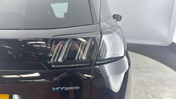 PEUGEOT 3008 1.6 Hybrid 180 Allure 5dr e-EAT8