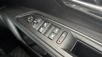 PEUGEOT 3008 1.6 Hybrid 180 Allure 5dr e-EAT8