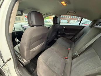 VAUXHALL INSIGNIA 2.0 CDTi [140] ecoFLEX Design Nav 5dr [Start Stop]