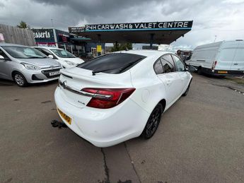 VAUXHALL INSIGNIA 2.0 CDTi [140] ecoFLEX Design Nav 5dr [Start Stop]