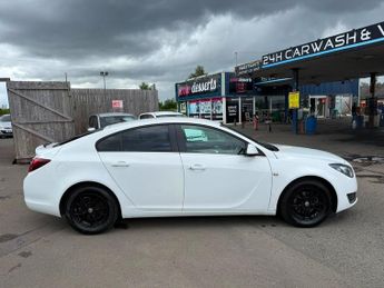 VAUXHALL INSIGNIA 2.0 CDTi [140] ecoFLEX Design Nav 5dr [Start Stop]