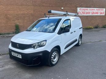 Peugeot Partner 1000 1.5 BlueHDi 100 Professional Premium + Van