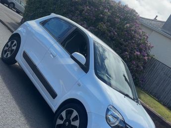 RENAULT TWINGO 1.0 SCE Play 5dr
