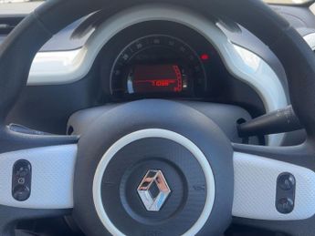 RENAULT TWINGO 1.0 SCE Play 5dr