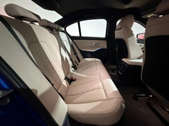 BMW 3 SERIES 330e M Sport 4dr Auto