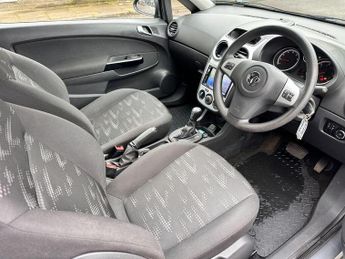 VAUXHALL CORSA 1.4 Exclusiv 3dr Auto [AC]