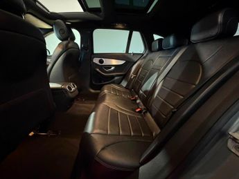MERCEDES-BENZ C CLASS C220 BlueTEC AMG Line 5dr Auto