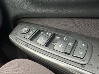 JEEP CHEROKEE 2.0 CRD [170] Longitude 5dr Auto