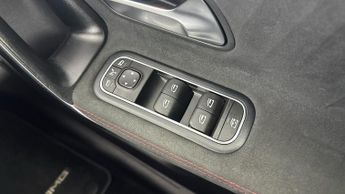 MERCEDES-BENZ A-CLASS 2.0 A200d AMG Line (Premium) Hatchback 5dr Diesel 8G-DCT Euro 6 