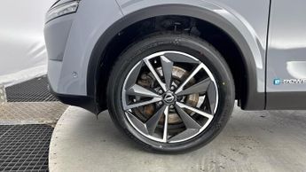 NISSAN QASHQAI 1.5 h e-POWER Tekna SUV 5dr Petrol Hybrid Auto Euro 6 (s/s) (190
