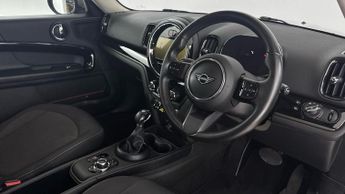 MINI COUNTRYMAN 1.5 10kWh Cooper SE Classic SUV 5dr Petrol Plug-in Hybrid Auto A