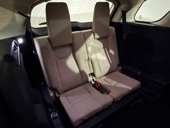 LAND ROVER DISCOVERY SPORT 2.2 SD4 HSE 5dr Auto