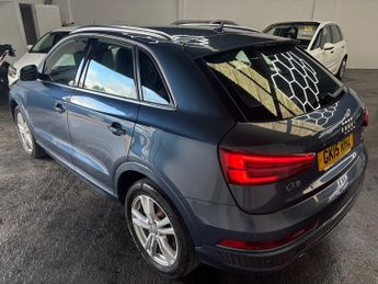 AUDI Q3 2.0 TDI Quattro S Line 5dr S Tronic