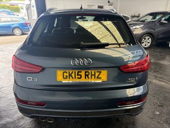 AUDI Q3 2.0 TDI Quattro S Line 5dr S Tronic