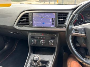SEAT LEON 1.2 TSI SE Dynamic Technology 5dr