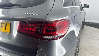 MERCEDES-BENZ GLC 2.0 GLC220d Sport SUV 5dr Diesel G-Tronic+ 4MATIC Euro 6 (s/s) (