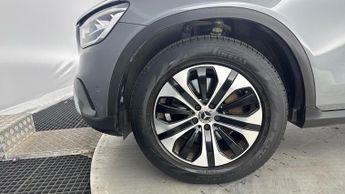 MERCEDES-BENZ GLC 2.0 GLC220d Sport SUV 5dr Diesel G-Tronic+ 4MATIC Euro 6 (s/s) (