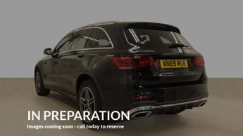 MERCEDES-BENZ GLC GLC 220d 4Matic AMG Line 5dr 9G-Tronic