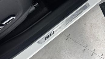 MG MG HS 1.5 T-GDI 16.6kWh Excite SUV 5dr Petrol Plug-in Hybrid Auto Euro