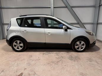 RENAULT SCENIC XMOD 1.5 dCi Dynamique TomTom Energy 5dr [Start Stop]